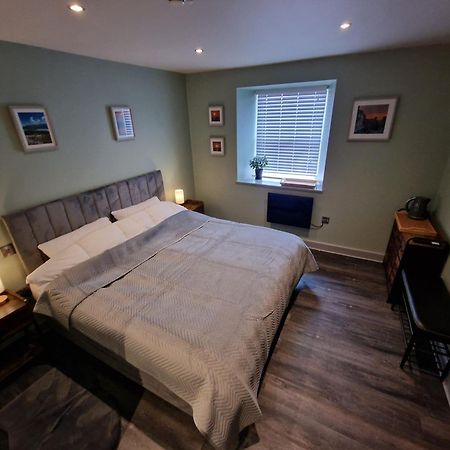 Готель Harlech House Екстер'єр фото